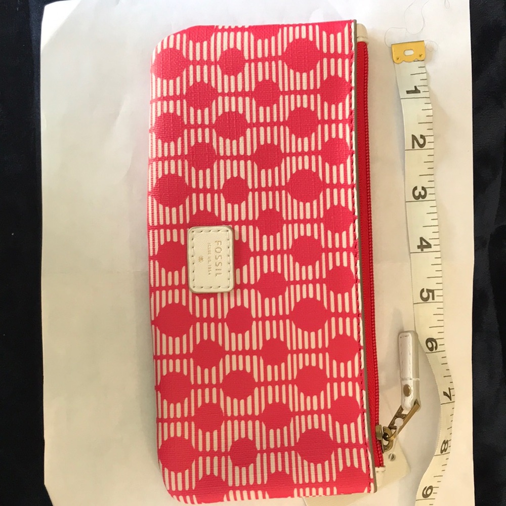 NWT Fossil zip bag